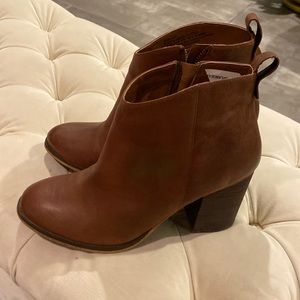 BP Lance Brown Booties 9.5